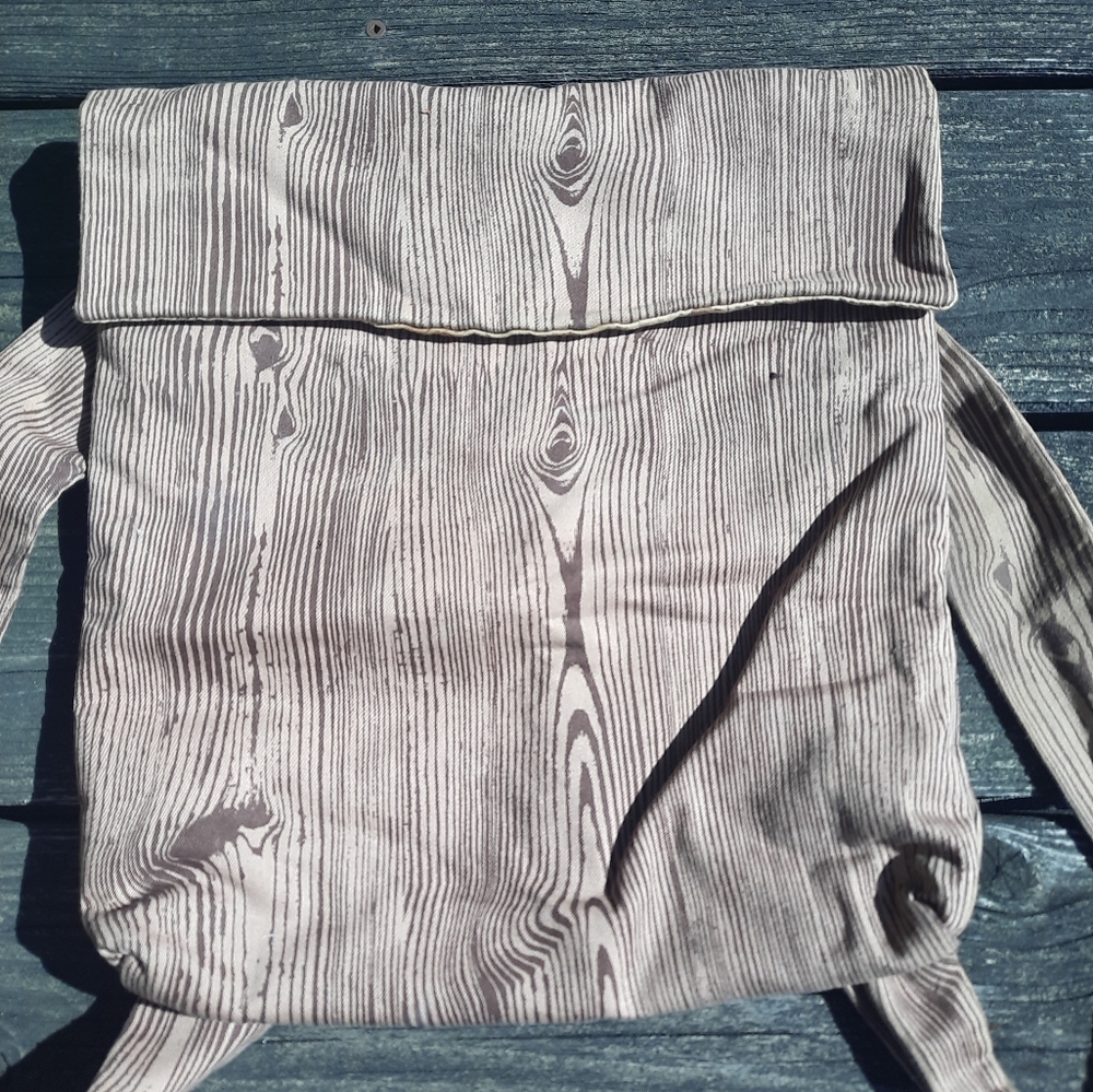 Wood Pattern Backpack - Picture 5 of 7